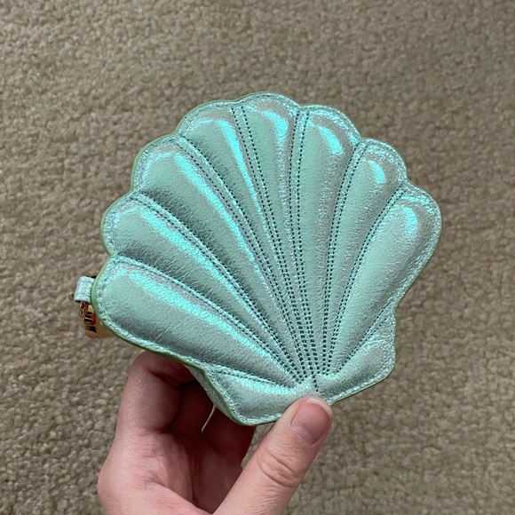 Bath & Body Works Disney Princess Ariel Coin Purse Keychain - Picture 12 of 16